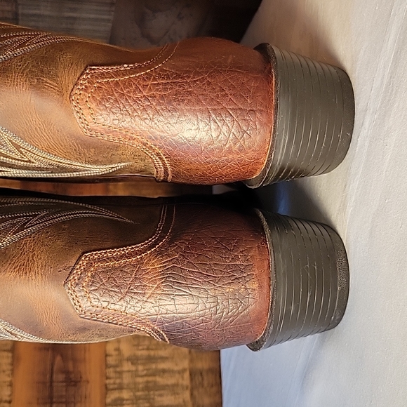 Gorgeous Men's Ariat Cowboy Boots EUC 11ee - Picture 6 of 8